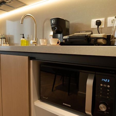 Albani'S Apartment Тирана Экстерьер фото