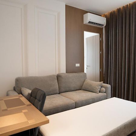 Albani'S Apartment Тирана Экстерьер фото