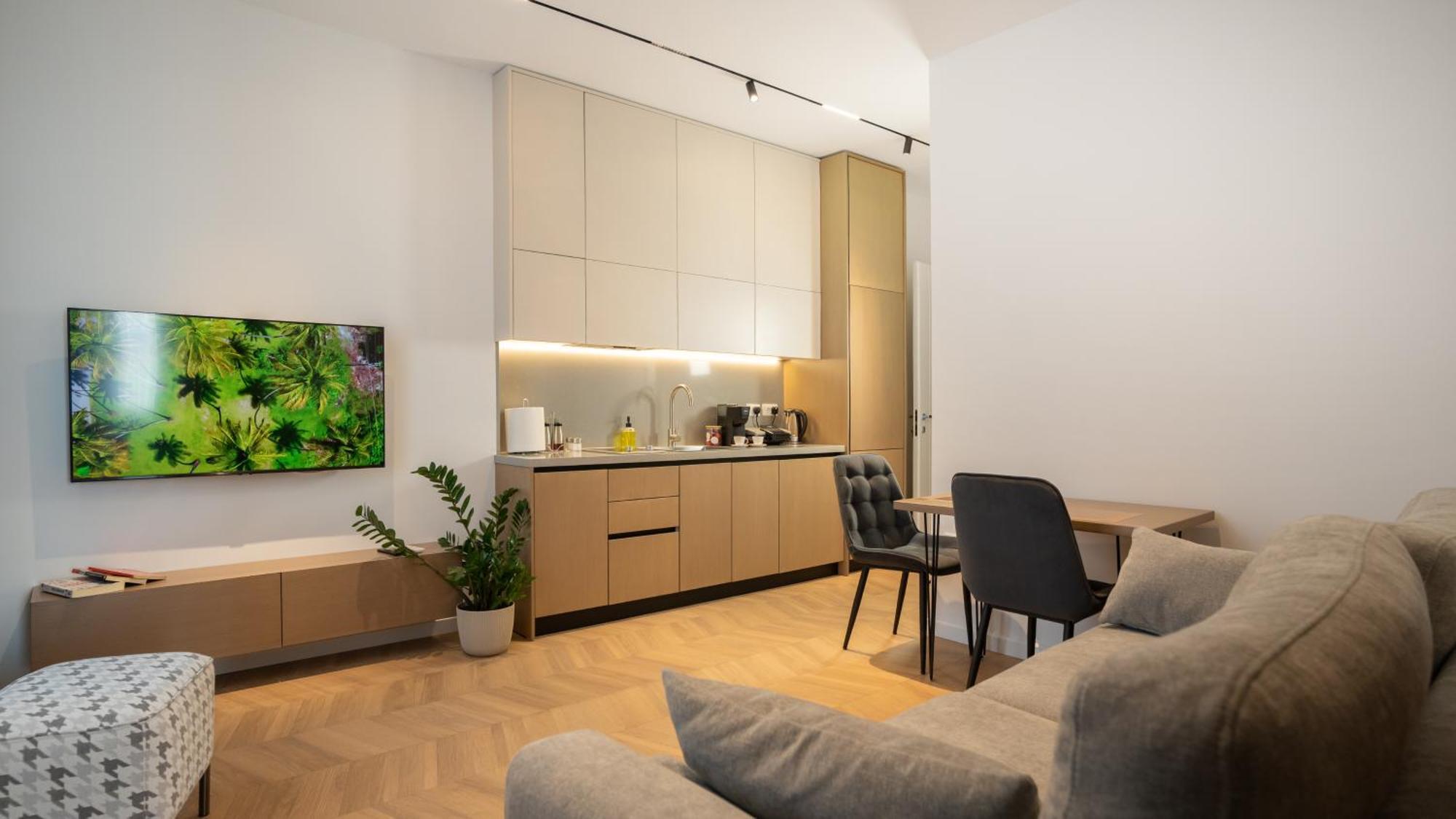 Albani'S Apartment Тирана Экстерьер фото
