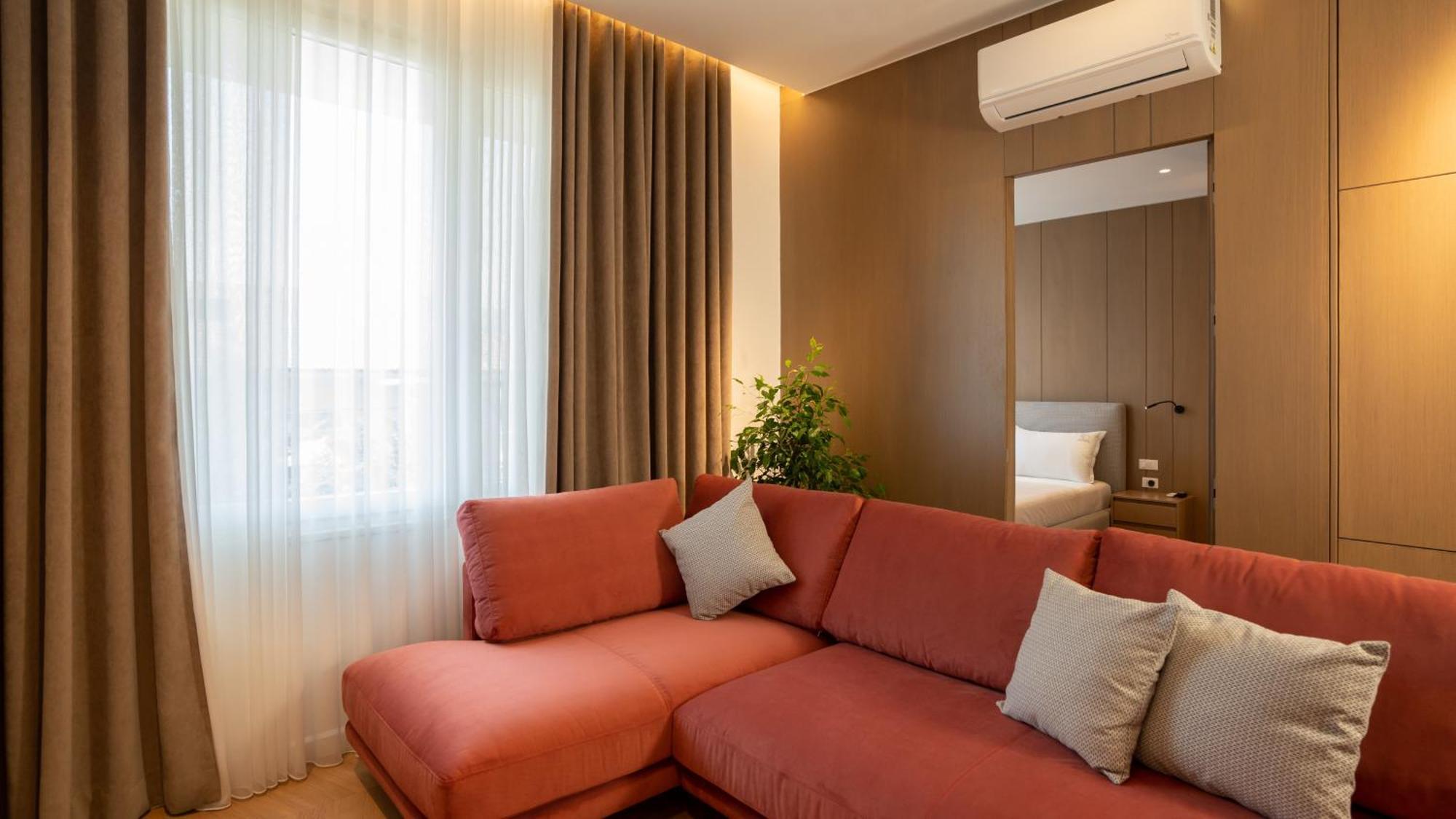 Albani'S Apartment Тирана Экстерьер фото
