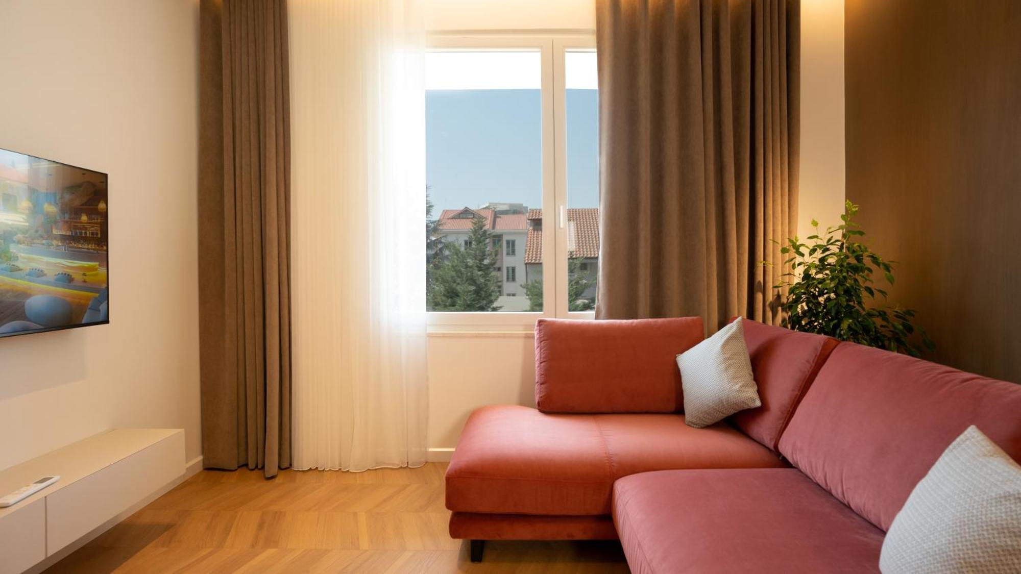 Albani'S Apartment Тирана Экстерьер фото
