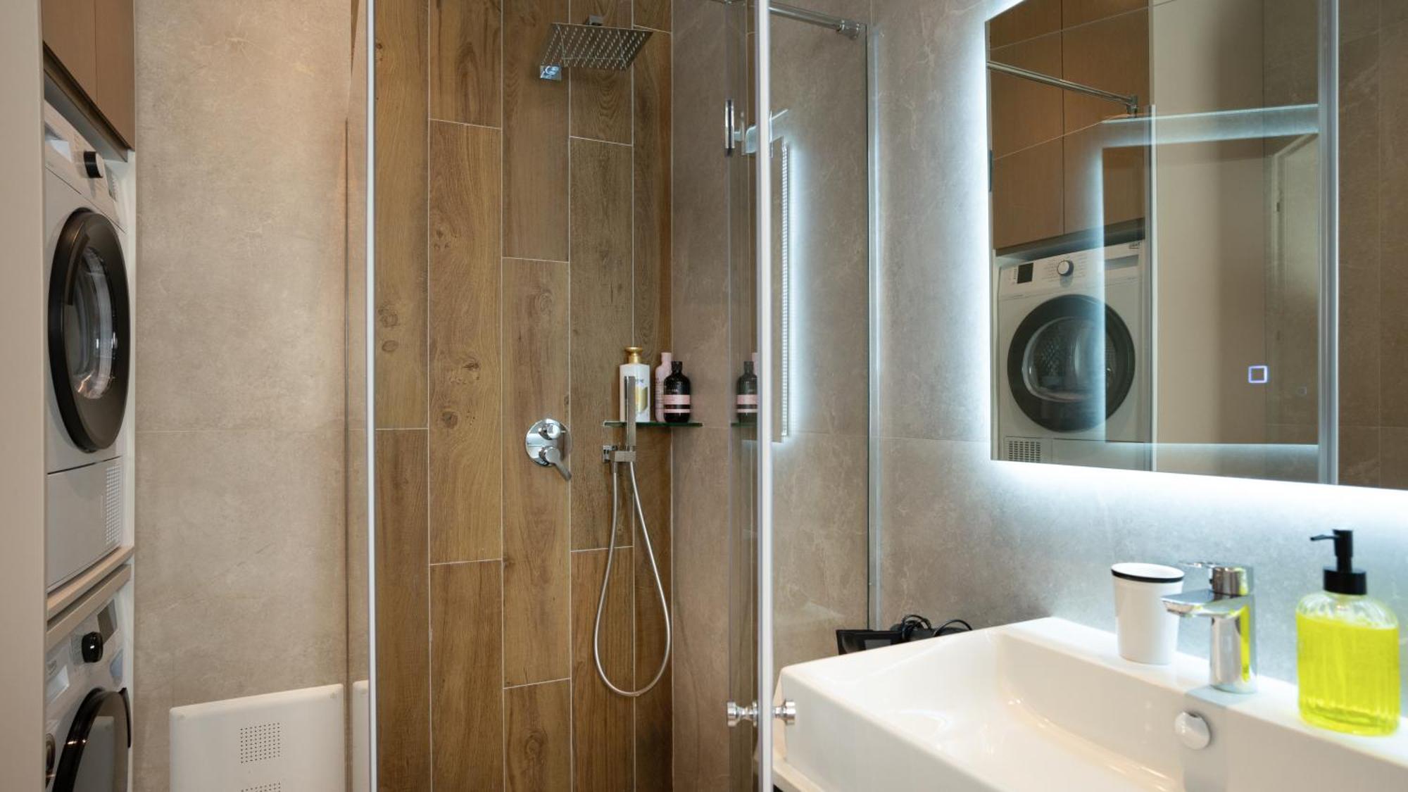 Albani'S Apartment Тирана Экстерьер фото
