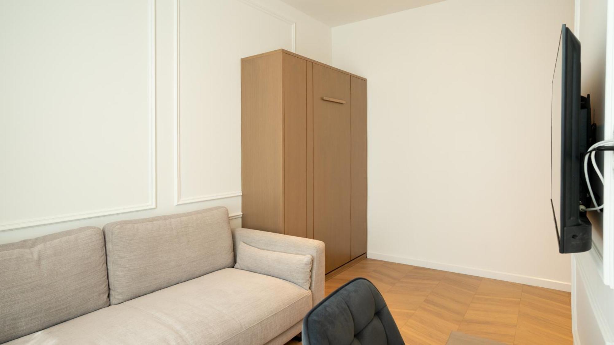 Albani'S Apartment Тирана Экстерьер фото