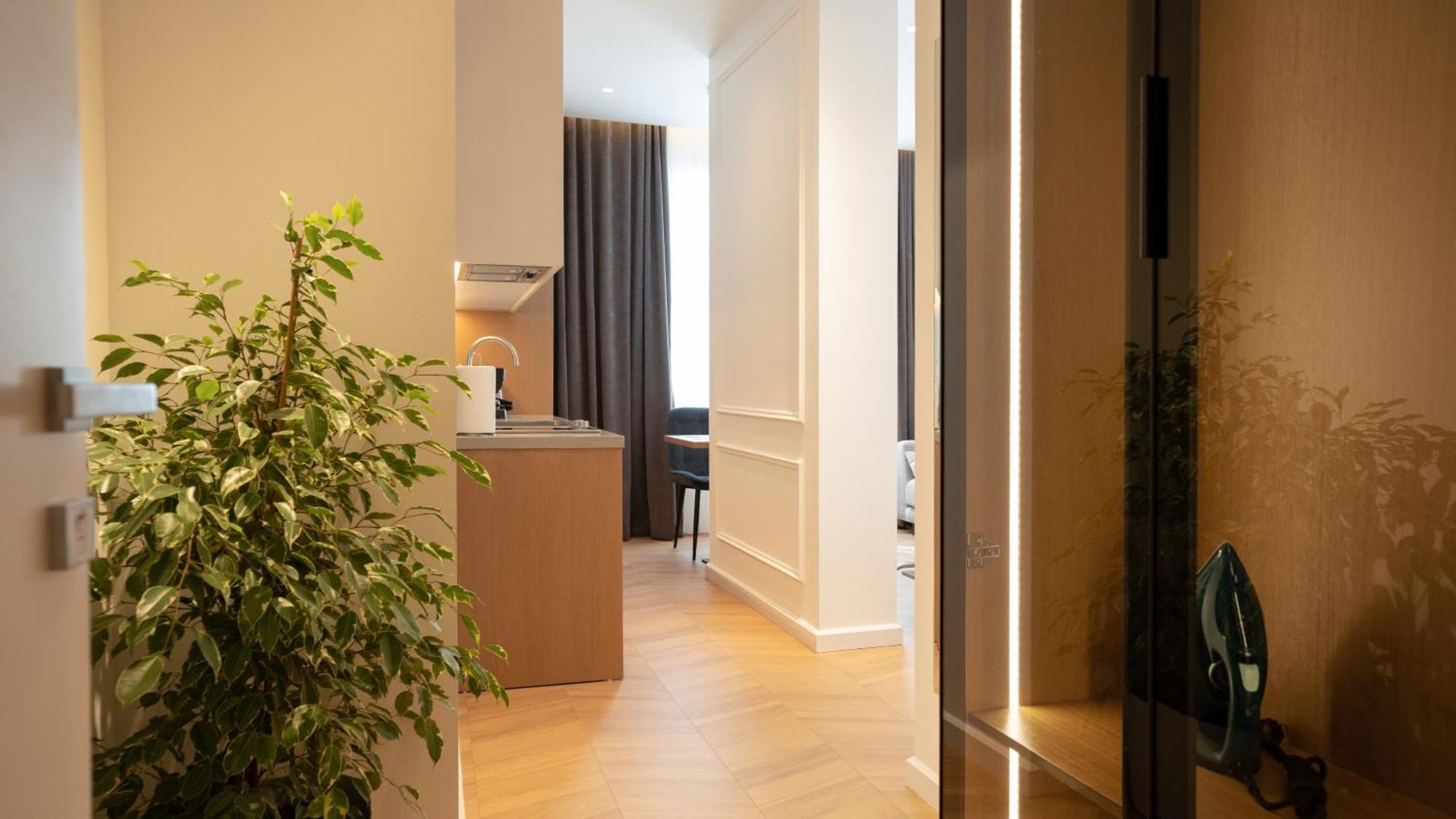 Albani'S Apartment Тирана Экстерьер фото