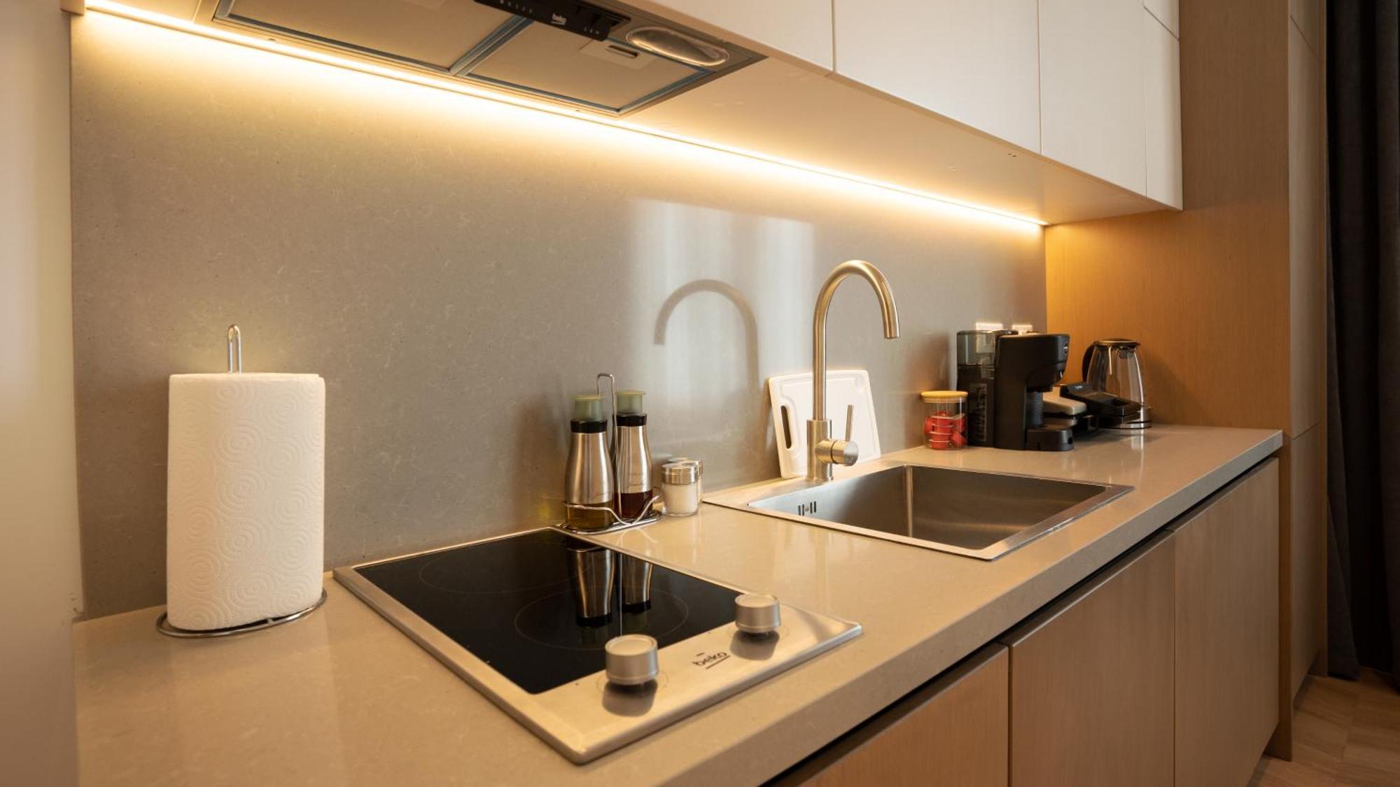 Albani'S Apartment Тирана Экстерьер фото