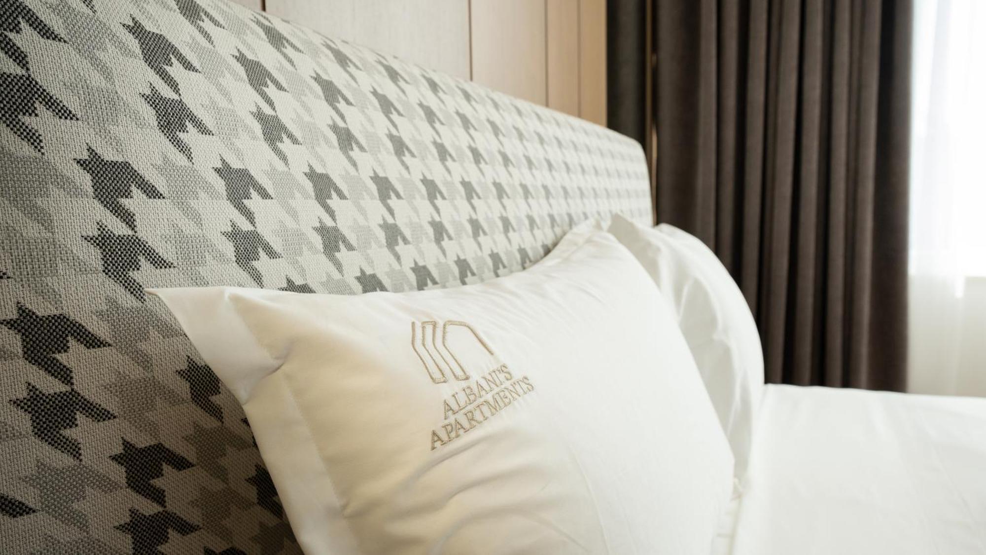Albani'S Apartment Тирана Экстерьер фото