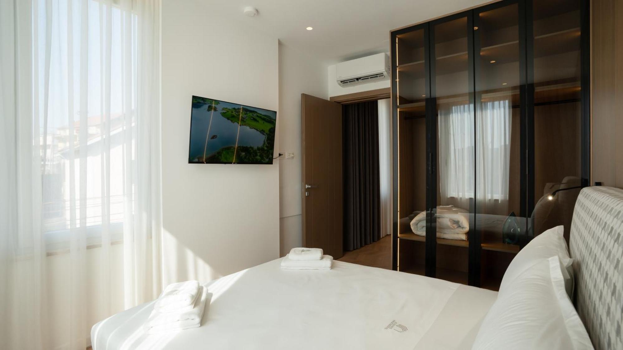 Albani'S Apartment Тирана Экстерьер фото